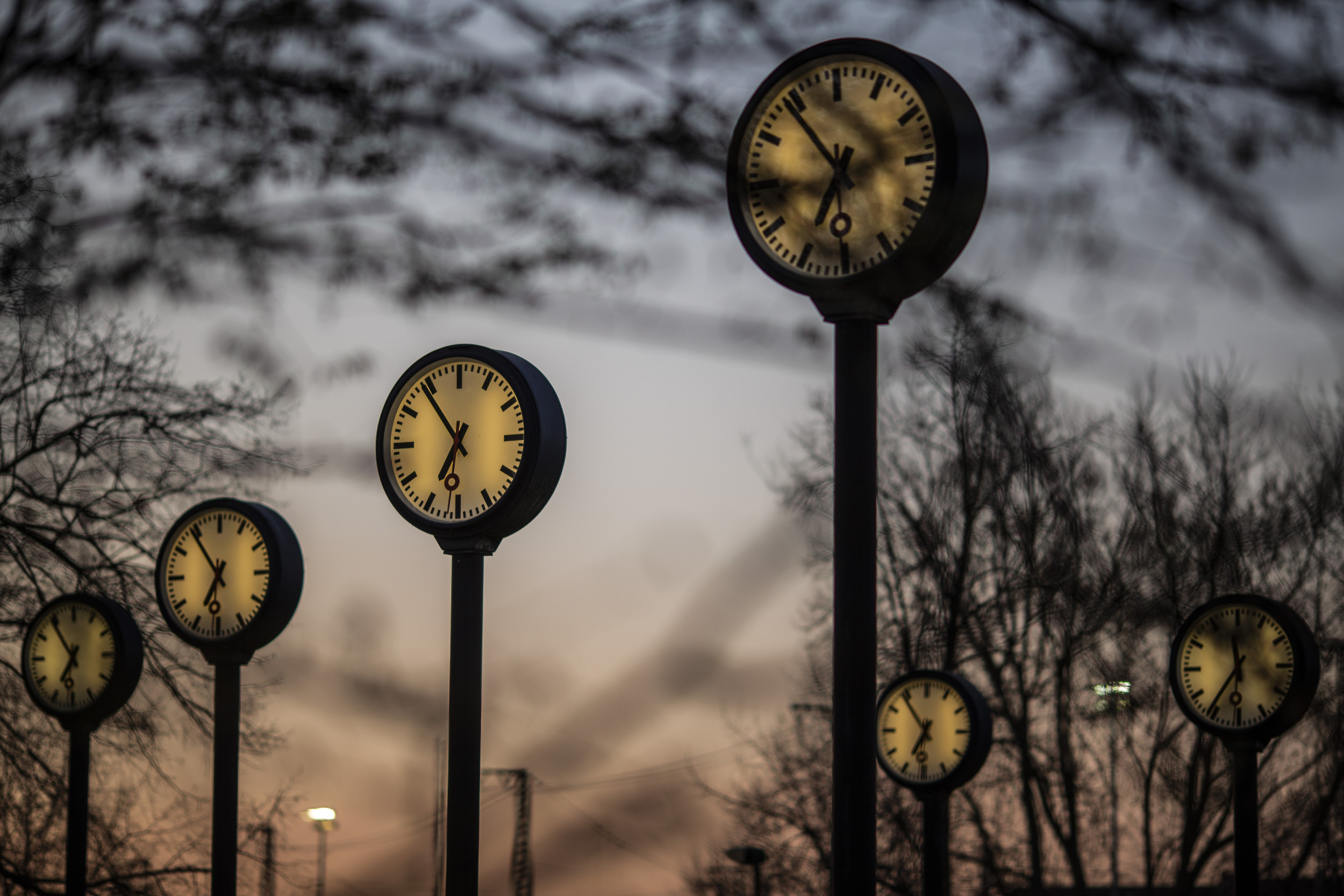 What States Do Not Have Daylight Saving Time? Where Time Won’t Change Today