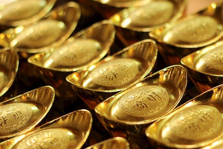 India Gold price today: Gold extends rally, according to MCX data